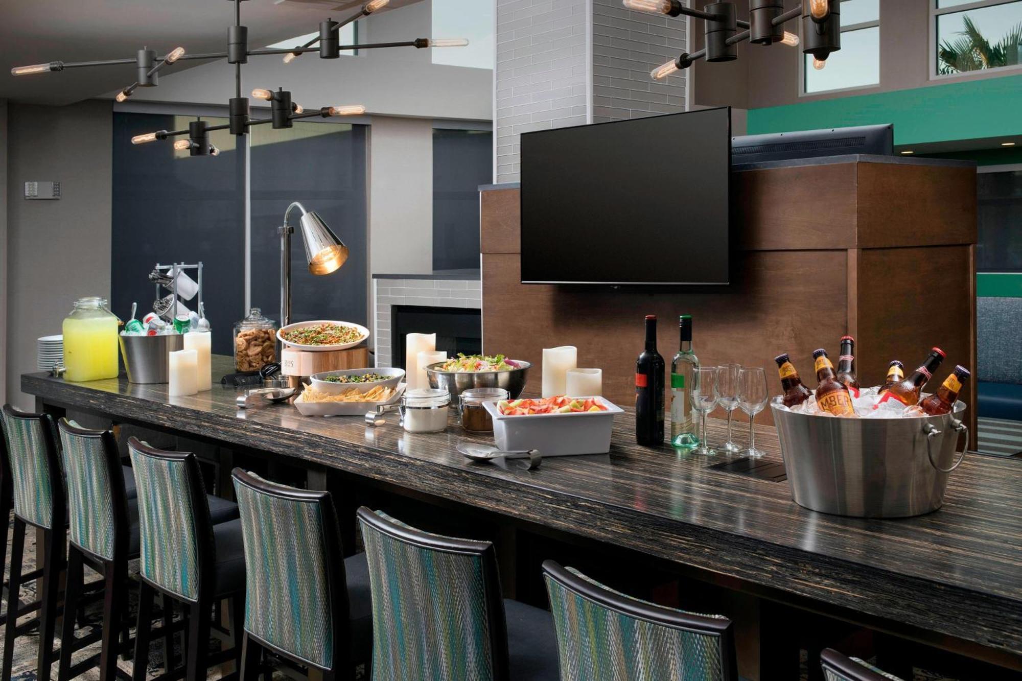 By Marriott New Orleans 4*