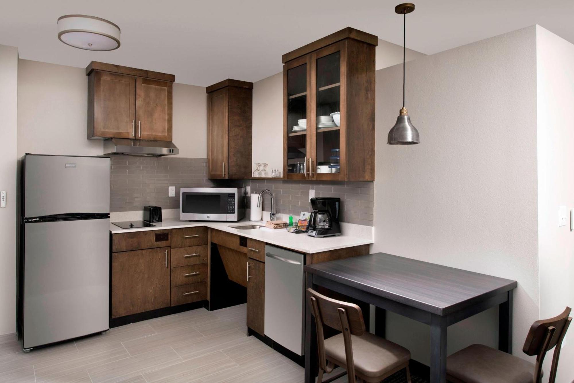 Hotel By Marriott New Orleans 4*